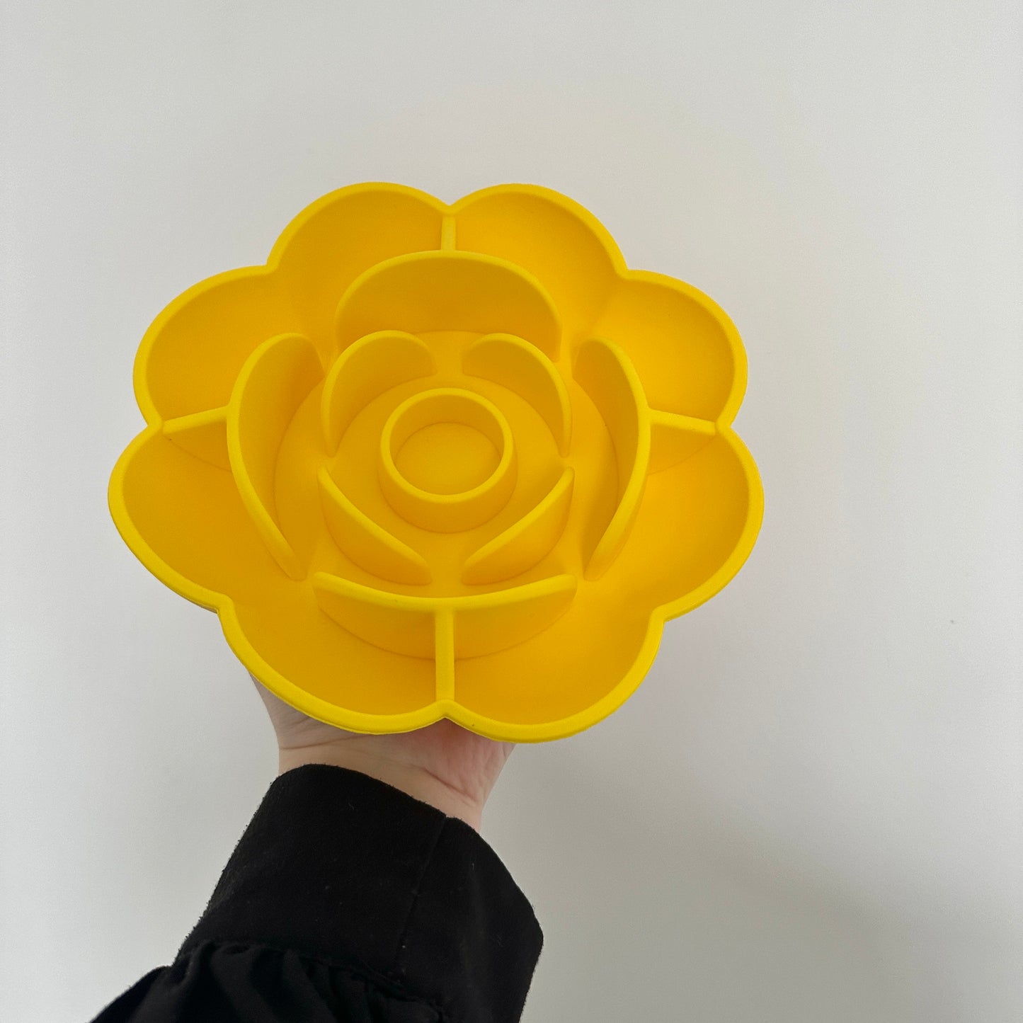 Flower Slow Feeder Silicone Bowl